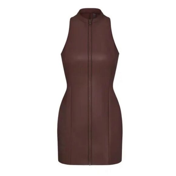 SKIMS Cocoa Brown Rubberized Scuba Swim Mock Neck Zip Front Mini Dress NWT - Picture 4 of 16
